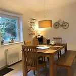 Kleemann's Apartment****