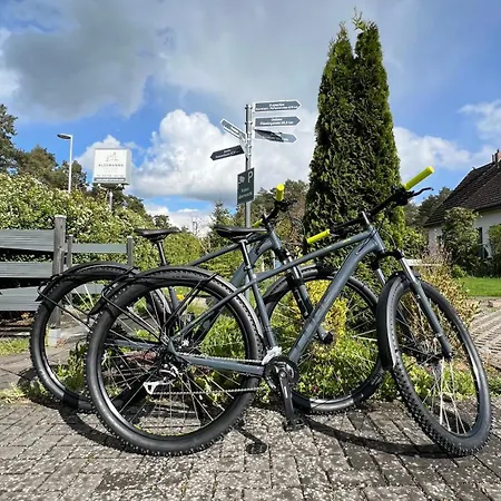 Kleemann's Apartment****