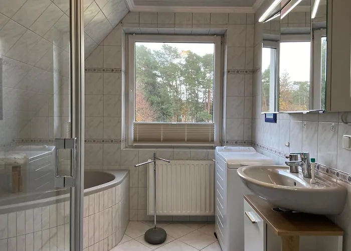 Kleemann's Apartment****