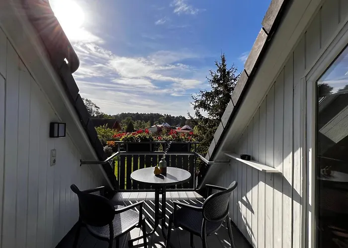 Kleemann's Apartment**** *